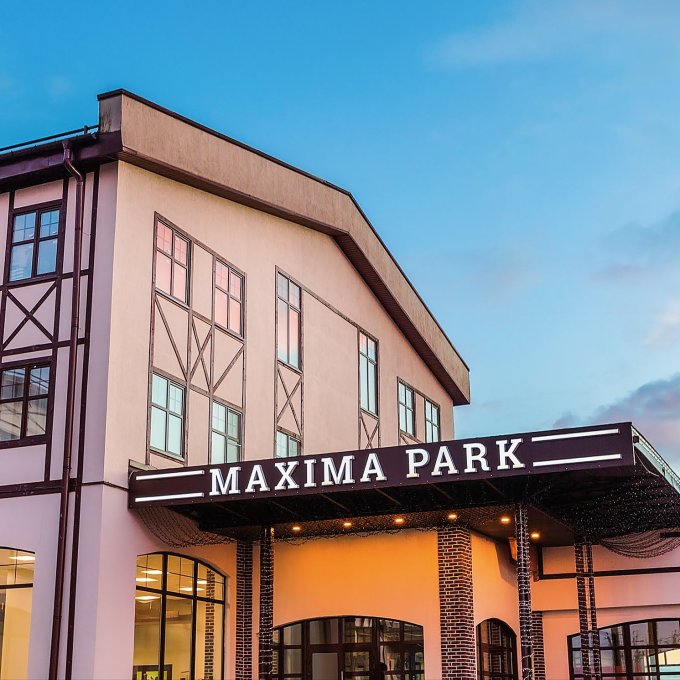 Maxima Park Hotel