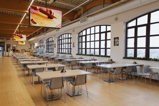 Maxima Park Grand Cafe: Photo 2