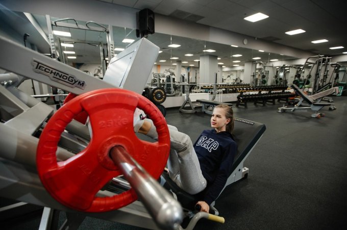 Fitness club in Maxima Park: Photo